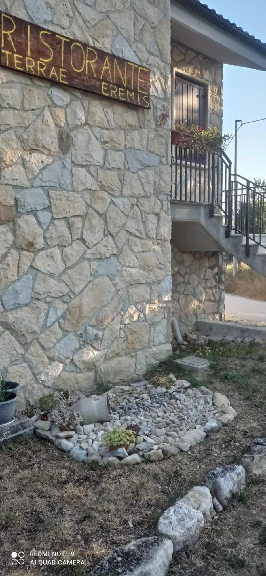 Terrae Eremis: Ristorante, Bar, B&B Roccamorice Екстериор снимка